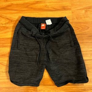 Nike men’s tech shorts